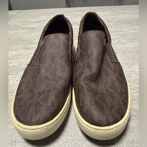 Michael Kors Keaton slip-on sneakers in a brown signature print Size 10 Women